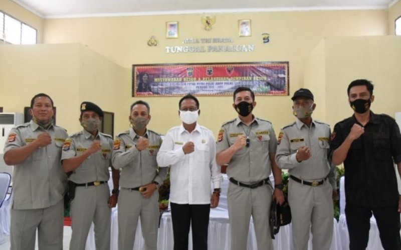 Keluarga Polri