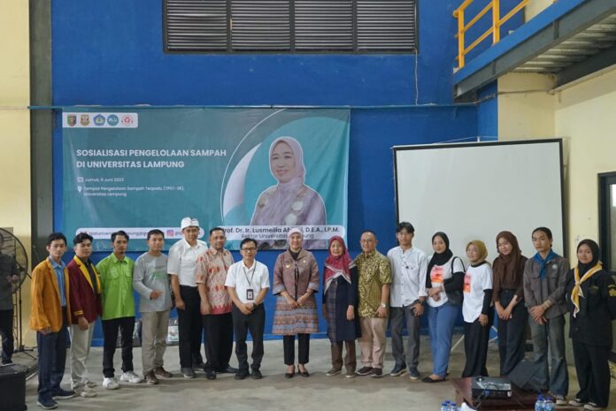 Sosialisasi-Pengelolaan-Sampah-e-696x465