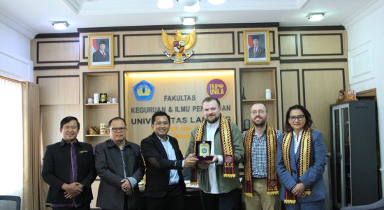 FKIP Unila Jalin Kerja Sama Internasional dengan Robert Gordon University