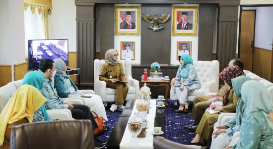 Wakil Gubernur Lampung Jihan Nurlela menerima kunjungan pengurus Asosiasi Kesehatan Haji Indonesia (AKHI) Lampung