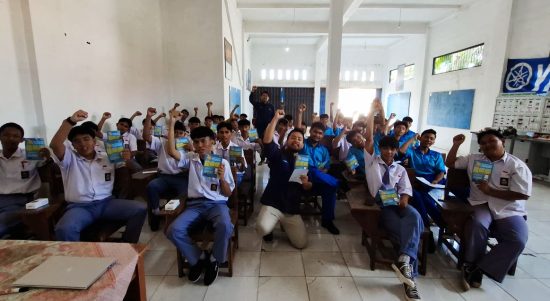 Antusiasme Peserta Sosialisasi PLN Mobile Siswa SMK BLK Bandar Lampung