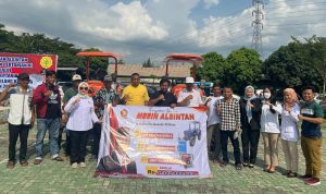 Dwita Ria Serahkan Bantuan Traktor-Hand Sprayer dan Pompa Air untuk Petani Tulang Bawang