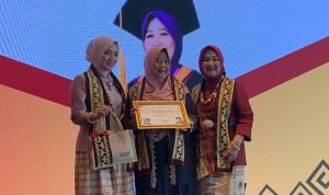Buktikan Kerja Nyata, Mighrul Lappung Bersatu Launching Buku Kamus Percakapan Bahasa Lampung