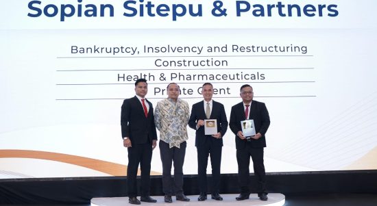 Sopian Sitepu & Partners Sabet 6 Penghargaan Bergengsi di Hukumonline Awards 2025