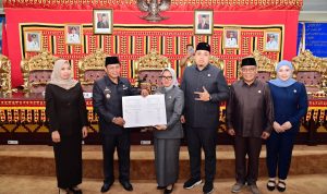DPRD Lamsel setujui Raperda Pertanggungjawaban APBD 2024 dalam rapat paripurna, Senin, 30 Juni 2025. | ist