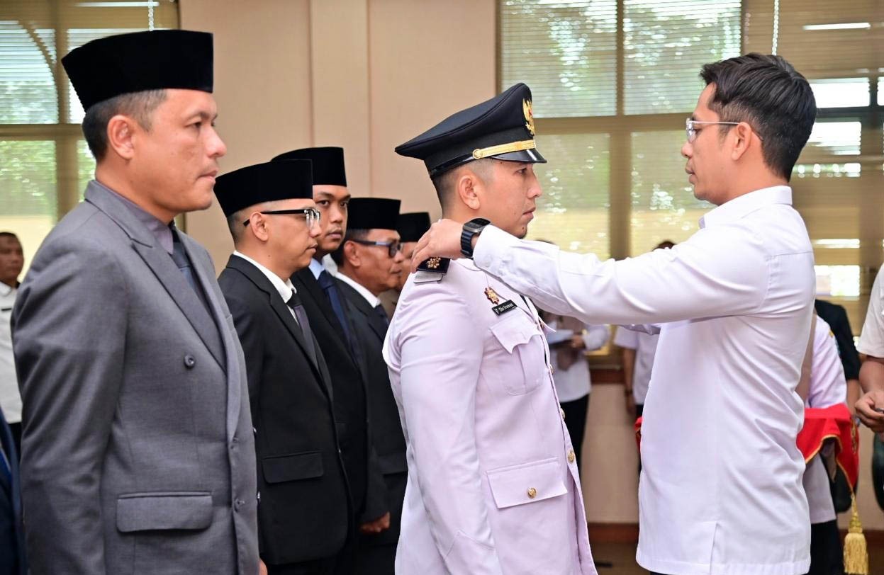 Langkah Berani Bupati Egi! 10 Pejabat Lamsel Dilantik, 3 Plt Dipasang di Pos Strategis