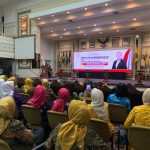 Dwita Ria Tekankan Peran Perempuan Jaga Empat Pilar Kebangsaan Dwita Ria Tekankan Peran Perempuan Jaga Empat Pilar Kebangsaan