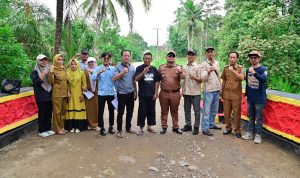 Aksi Zainudin Cat Jembatan Rusak Direspons Pemkab Lamsel: Bukan Protes, Perbaikan Sudah Diagendakan Tahun Ini