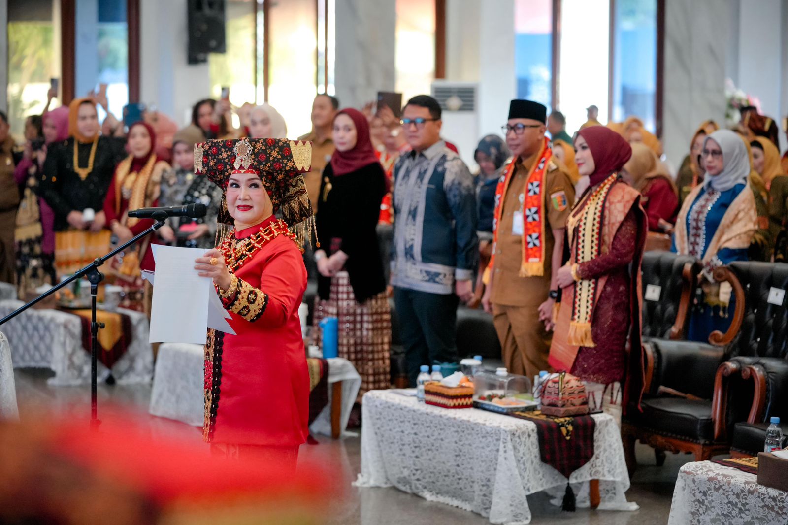 Dwita Ria Gunadi mengukuhkan DPD Mighrul Lappung Bersatu di 15 Kabupaten/Kota. | ist