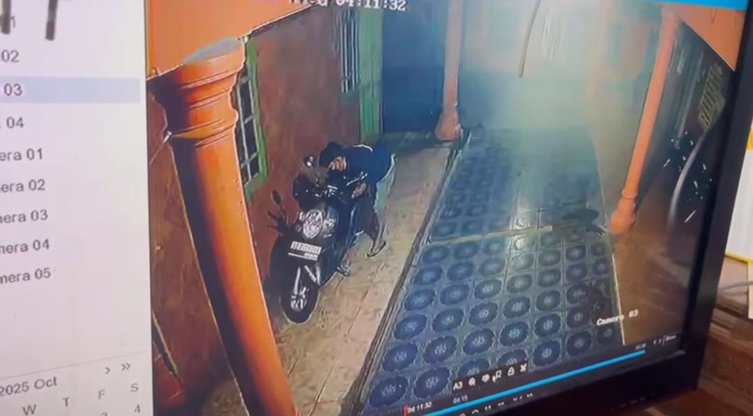 Empat Pelaku Gondol Motor Mahasiswi Polinela, Aksi Terekam CCTV