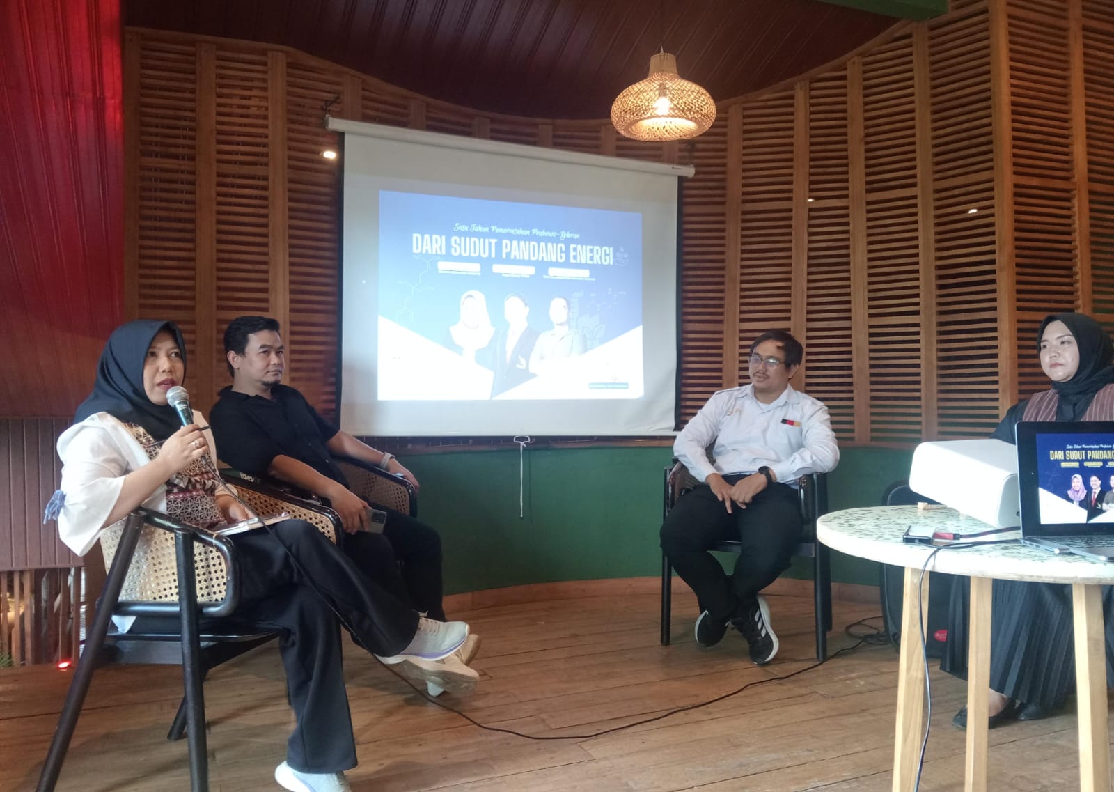 Ekonom Beberkan Dampak Negatif Tambahan Impor BBM SPBU Swasta Bagi Ekonomi Indonesia