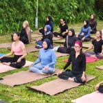 43 Praktisi Yoga Ikuti Yoga Trois 2025 FIKK UNY