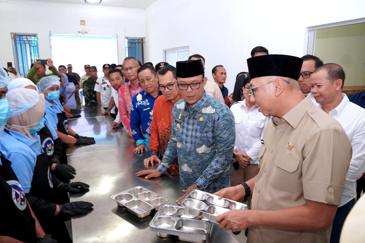 Lampung Catat Capaian Persentase Tertinggi Nasional Operasional Dapur Pemenuhan Gizi Lampung Catat Capaian Persentase Tertinggi Nasional Operasional Dapur Pemenuhan Gizi