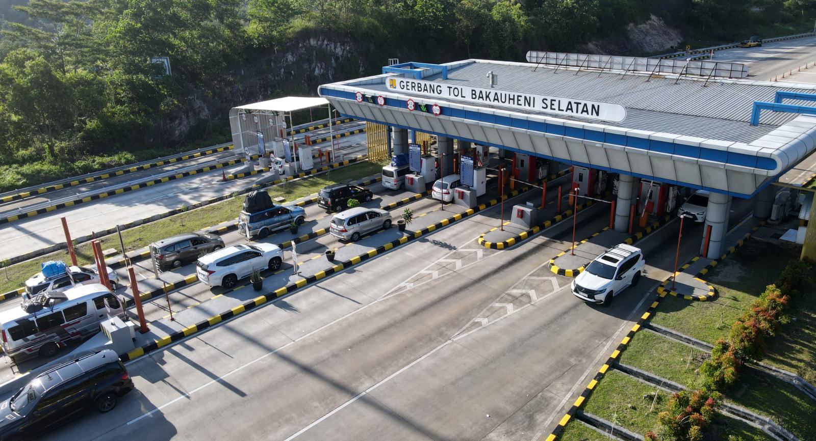 PT BTB Berlakukan Penyesuaian Tarif Tol Bakauheni–Terbanggi Besar Mulai 27 November 2025 PT BTB Berlakukan Penyesuaian Tarif Tol Bakauheni–Terbanggi Besar Mulai 27 November 2025
