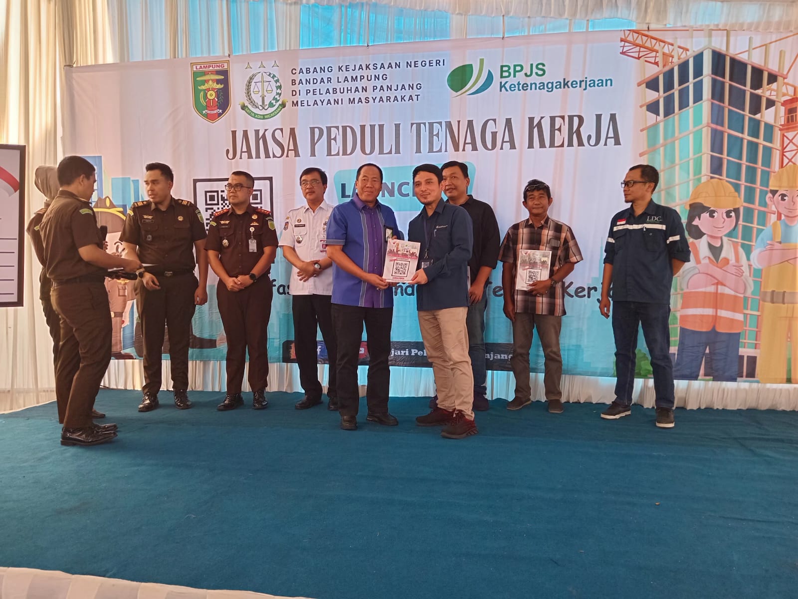 Pengaduan Tenaga Kerja Kini Lebih Mudah! Cabjari Panjang Luncurkan Barcode Jaksa Peka