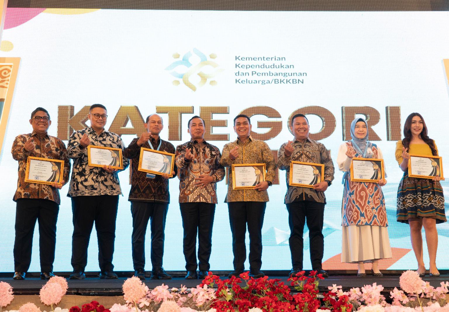 PLN NP Raih Dua Penghargaan GENTING Gold dari BKKBN Berkat Komitmen Pencegahan Stunting