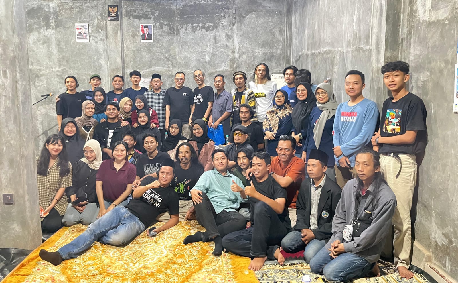 Membaca Nusantara, Amnesia: Menggugat Delusi Kejayaan Bangsa Membaca Nusantara, Amnesia: Menggugat Delusi Kejayaan Bangsa
