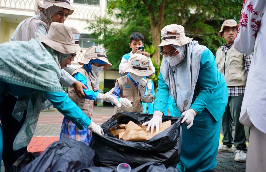 Sekolah Azzahra peduli lingkungan 