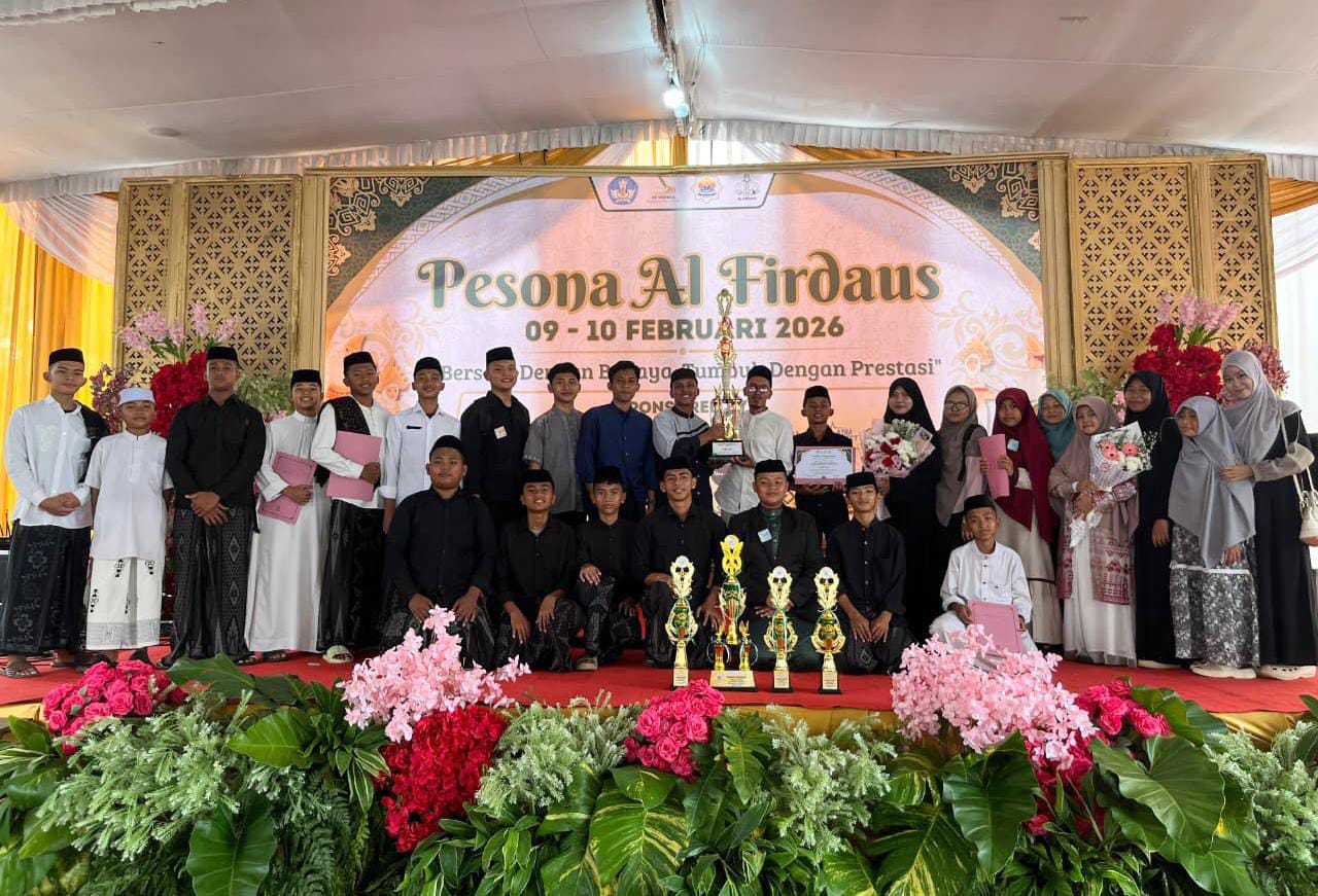 Santri Ponpes Riyadhus Sholihin Raih Juara Umum Pesona Al Firdaus 2026 Santri Ponpes Riyadhus Sholihin Raih Juara Umum Pesona Al Firdaus 2026