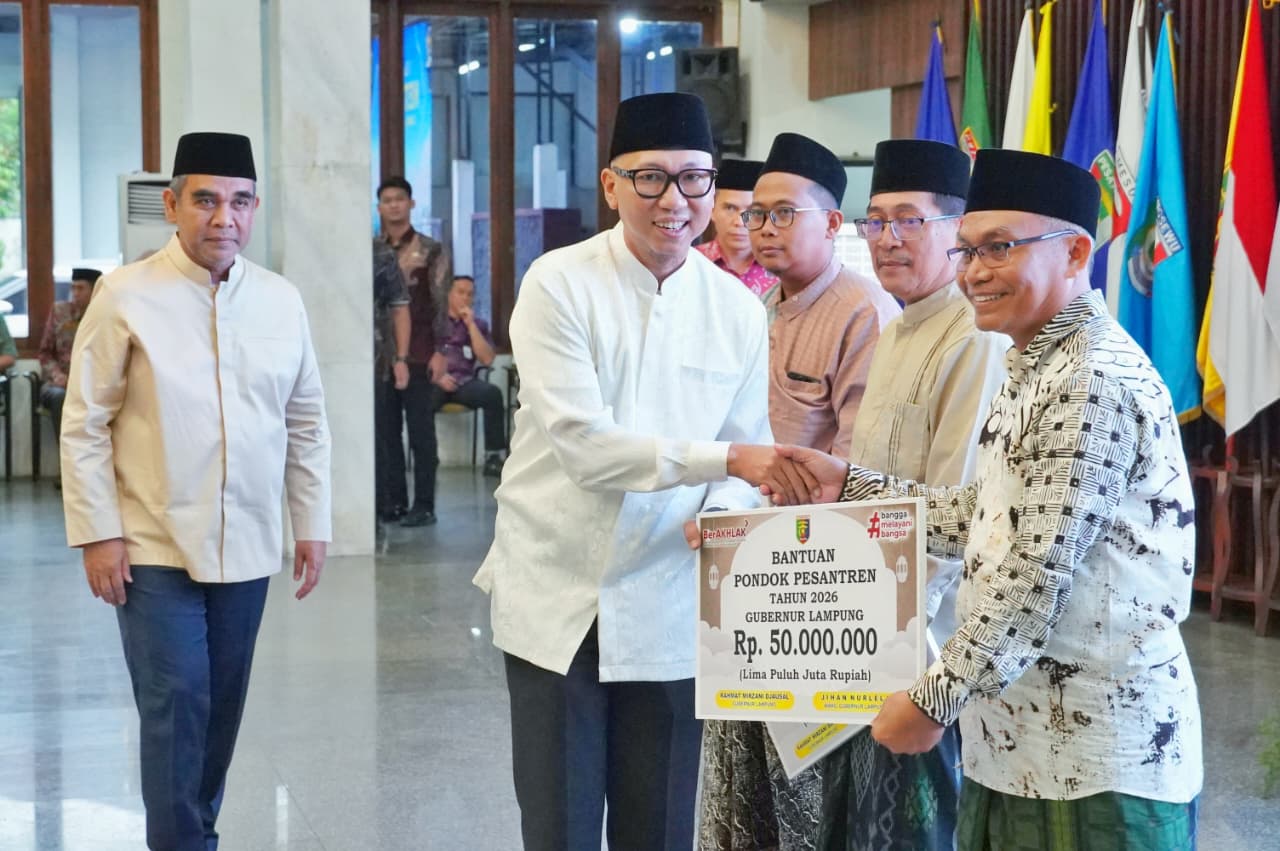 Pemprov Lampung Beri Dukungan Nyata bagi Pesantren Jaga Keberlanjutan Pendidikan