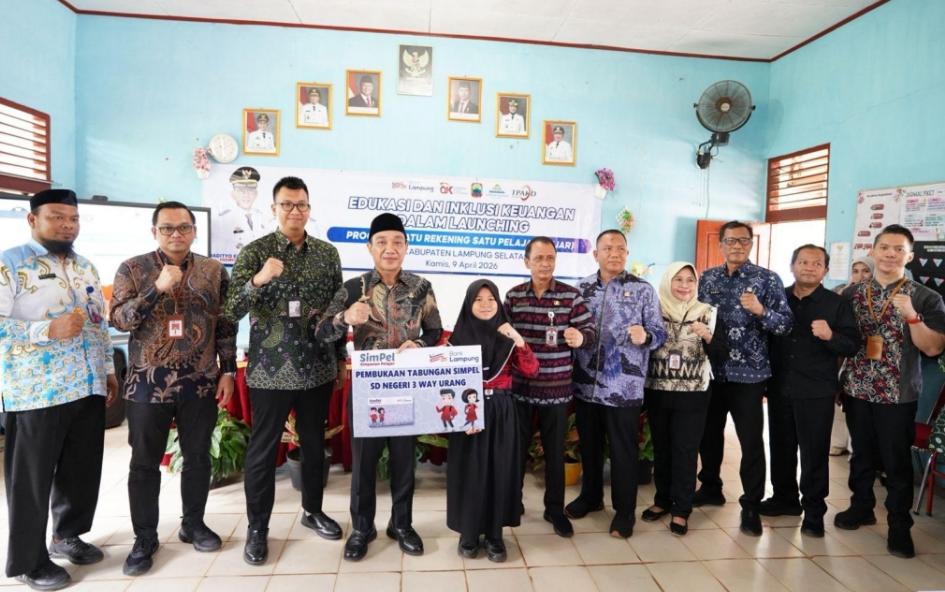 OJK Dorong Literasi Keuangan Pelajar Lewat Program KEJAR di Lamsel