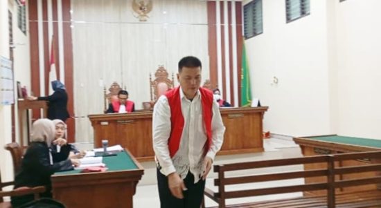 GM Didakwa Gelapkan Uang Perusahaan Rp12,9 Miliar, Akui Dipakai Trading Kripto