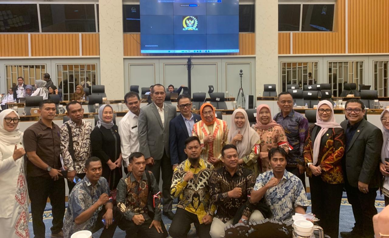 Komisi IV DPR RI Sepakati Penempatan Penyuluh Pertanian di Setiap Desa