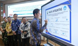 Bupati Egi Tegas soal SPMB: “No Titip, No Jastip”, Kecurangan Akan Ditindak Bupati Egi Tegas soal SPMB: “No Titip, No Jastip”, Kecurangan Akan Ditindak