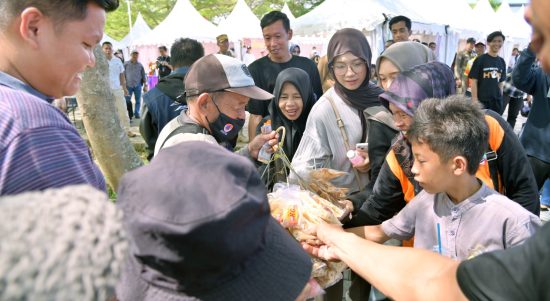 IDS Sumatra 2026 Gerakkan Ekonomi Rakyat, Ikhsanudin Kaget Dagangan Langsung Ludes