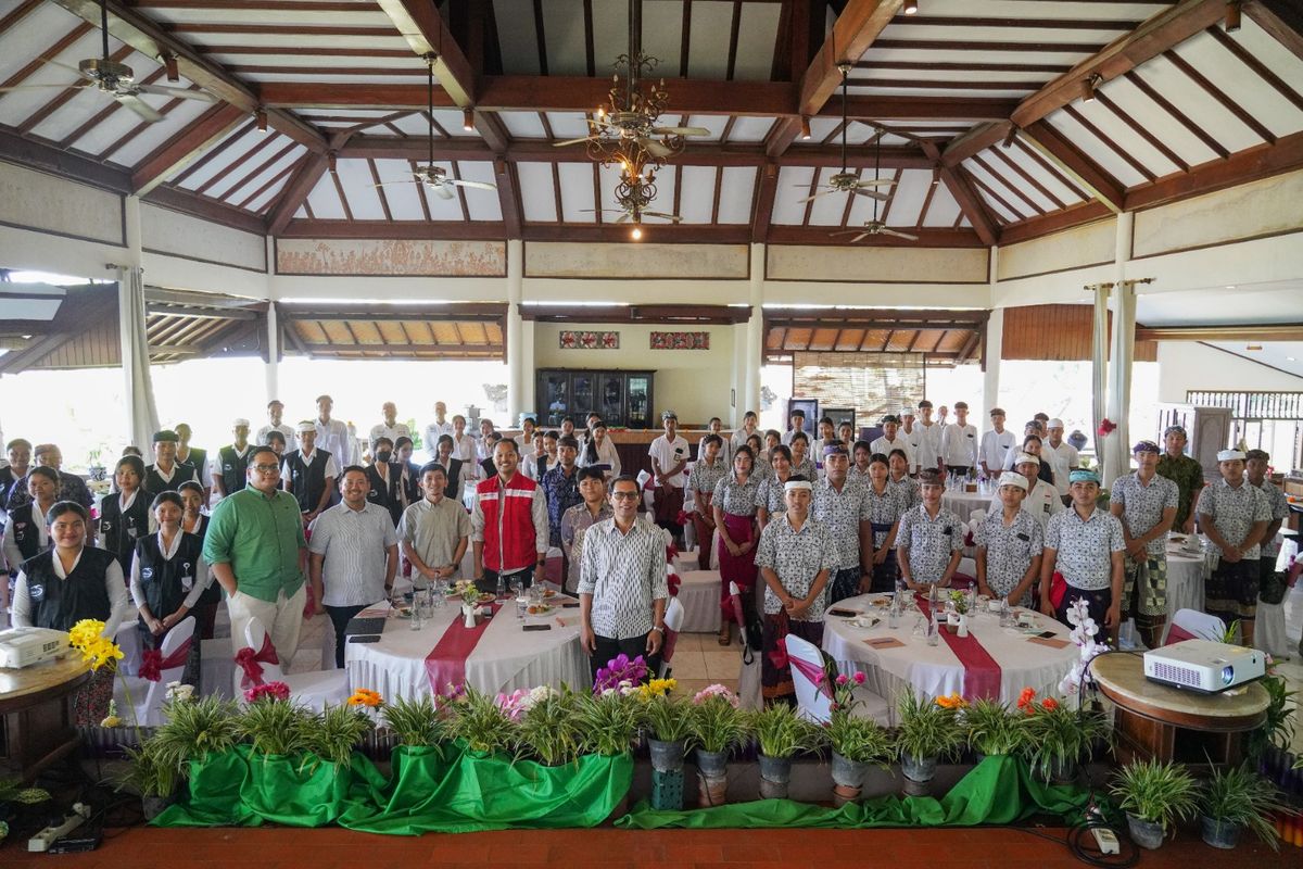 Elnusa Petrofin Bekali Pelajar Bali Literasi Digital dan Pemanfaatan AI Secara Bijak Elnusa Petrofin Bekali Pelajar Bali Literasi Digital dan Pemanfaatan AI Secara Bijak