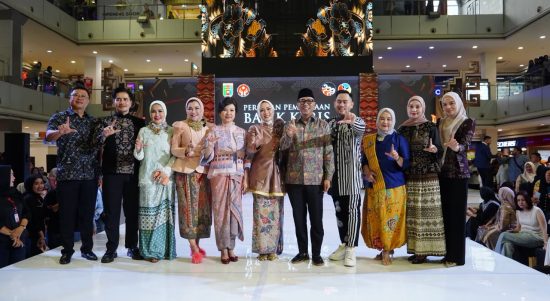 Dwita Ria Gunadi Dukung Kolaborasi Dekranasda dan Batik Keris Promosikan Wastra Lampung