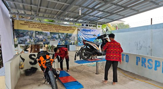PLN NP UP Bandar Lampung Resmikan Steam Motor Dukung Kemandirian Penyandang Disabilitas