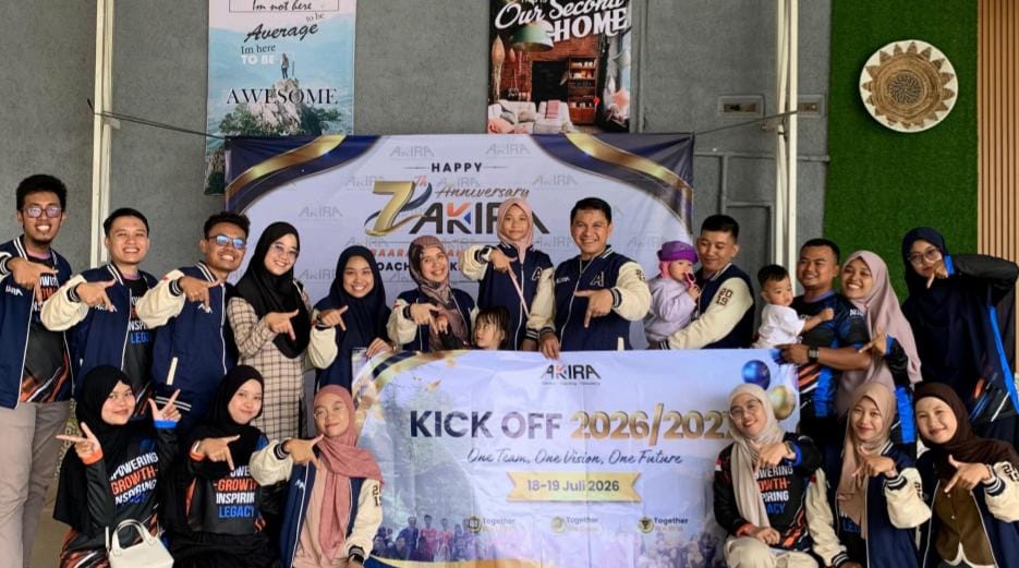 AKIRA Rayakan 7 Tahun Perjalanan, Usung Semangat “Accelerate to Sustainable Growth” AKIRA Rayakan 7 Tahun Perjalanan, Usung Semangat “Accelerate to Sustainable Growth”