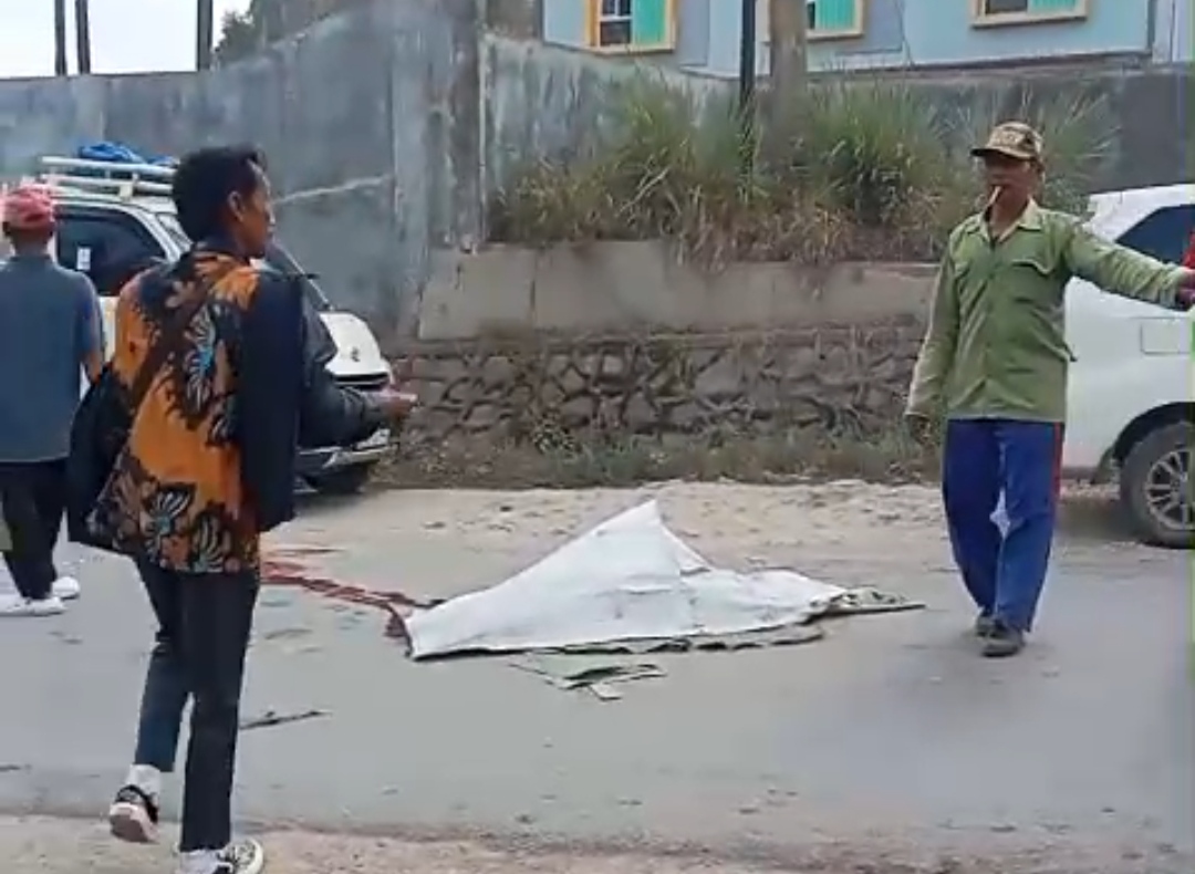Diduga Dipicu Jalan Rusak, Kecelakaan Maut Kembali Terjadi di Jalan Tirtayasa Bandar Lampung Diduga Dipicu Jalan Rusak, Kecelakaan Maut Kembali Terjadi di Jalan Tirtayasa Bandar Lampung