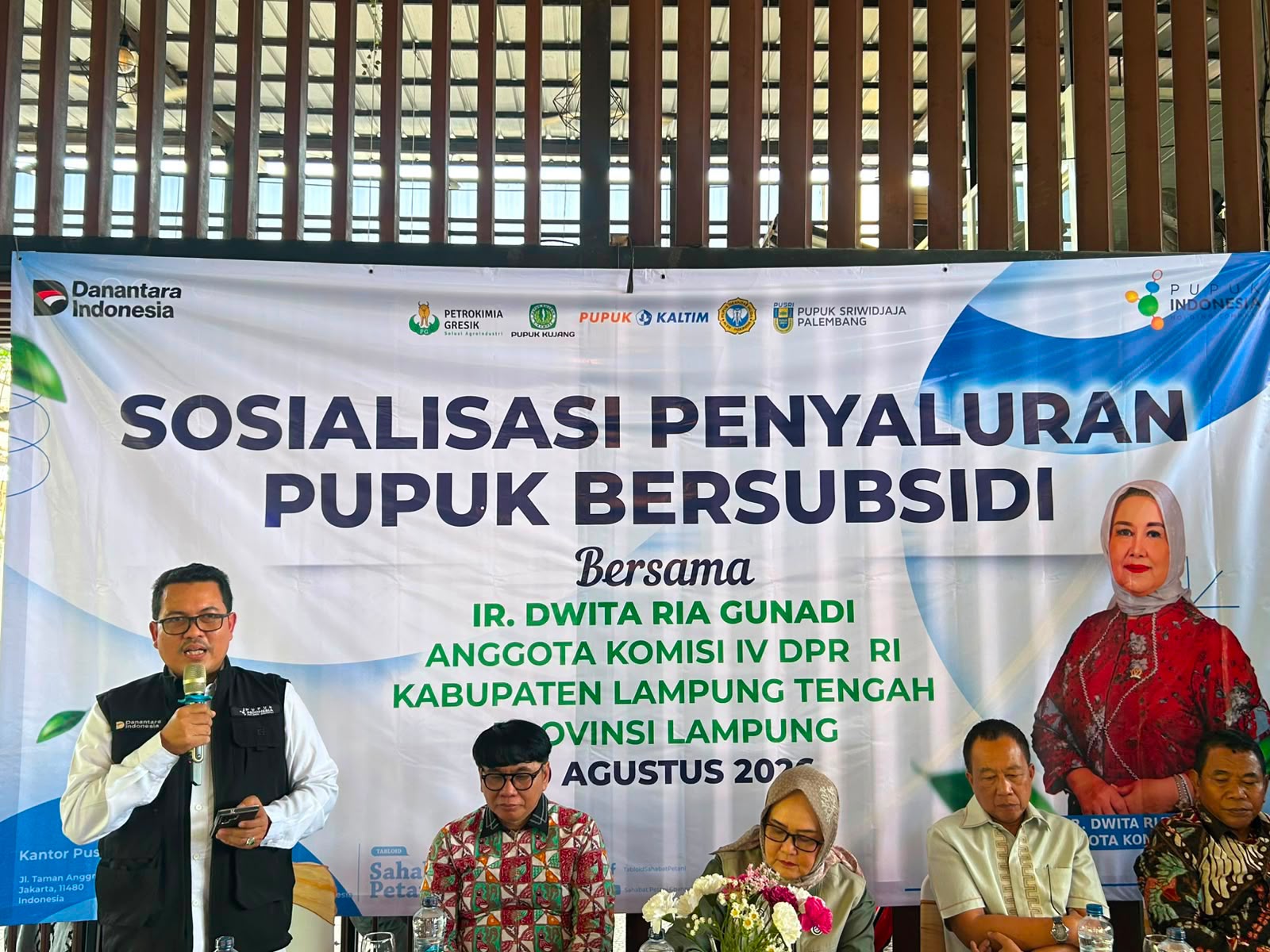Dwita Ria Gunadi, menggandeng Pupuk Indonesia untuk menyerap langsung aspirasi petani dan penyuluh Dwita Ria Gunadi, menggandeng Pupuk Indonesia untuk menyerap langsung aspirasi petani dan penyuluh