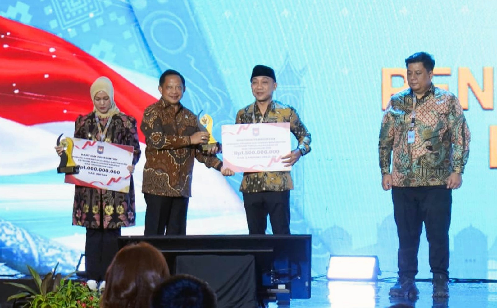Pemkab Lampung Selatan HELAU Berbuah Apresiasi, Lamsel Raih Penghargaan Pengelolaan Sampah dan Lingkungan