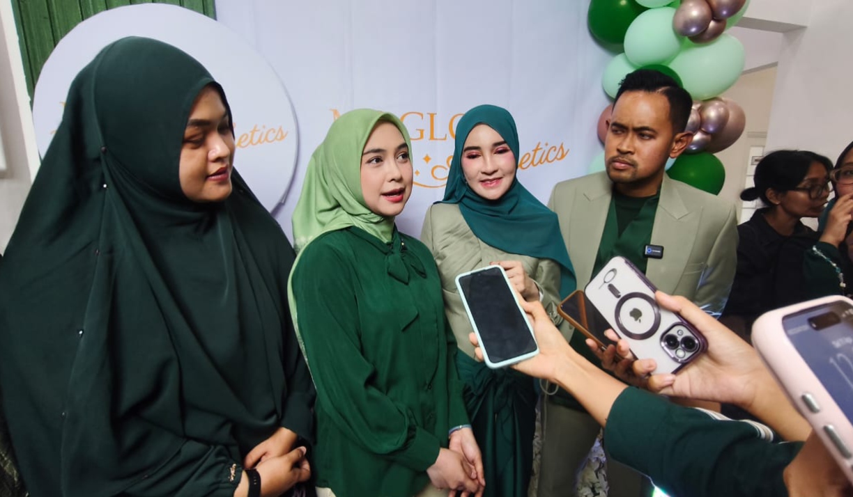 Ria Ricis di grand opening MS Glow Aesthetic Lampung Ms glow aesthetic Lampung